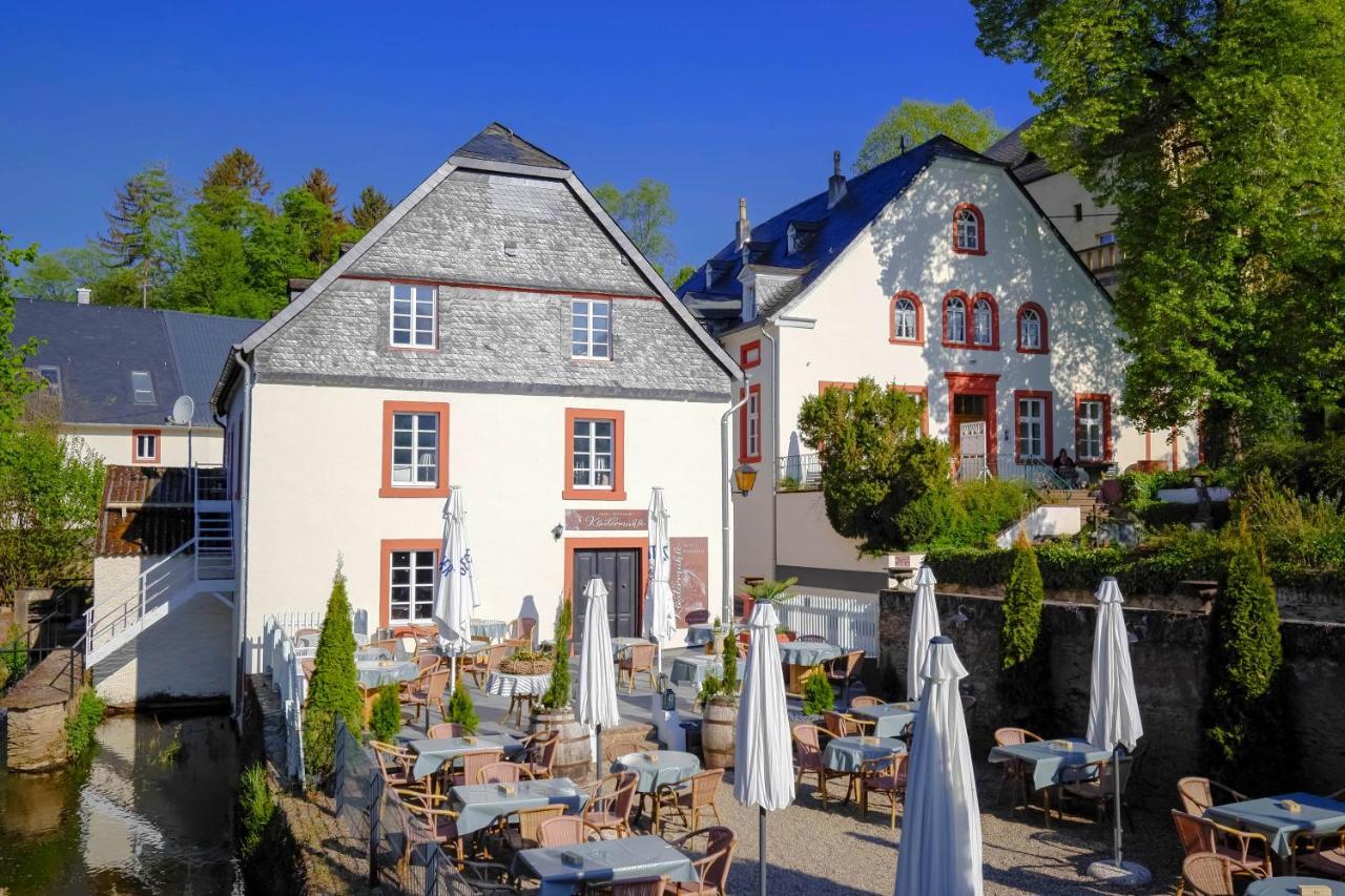 Hotel Klostermuehle Siebenborn Maring-Noviand Exterior foto