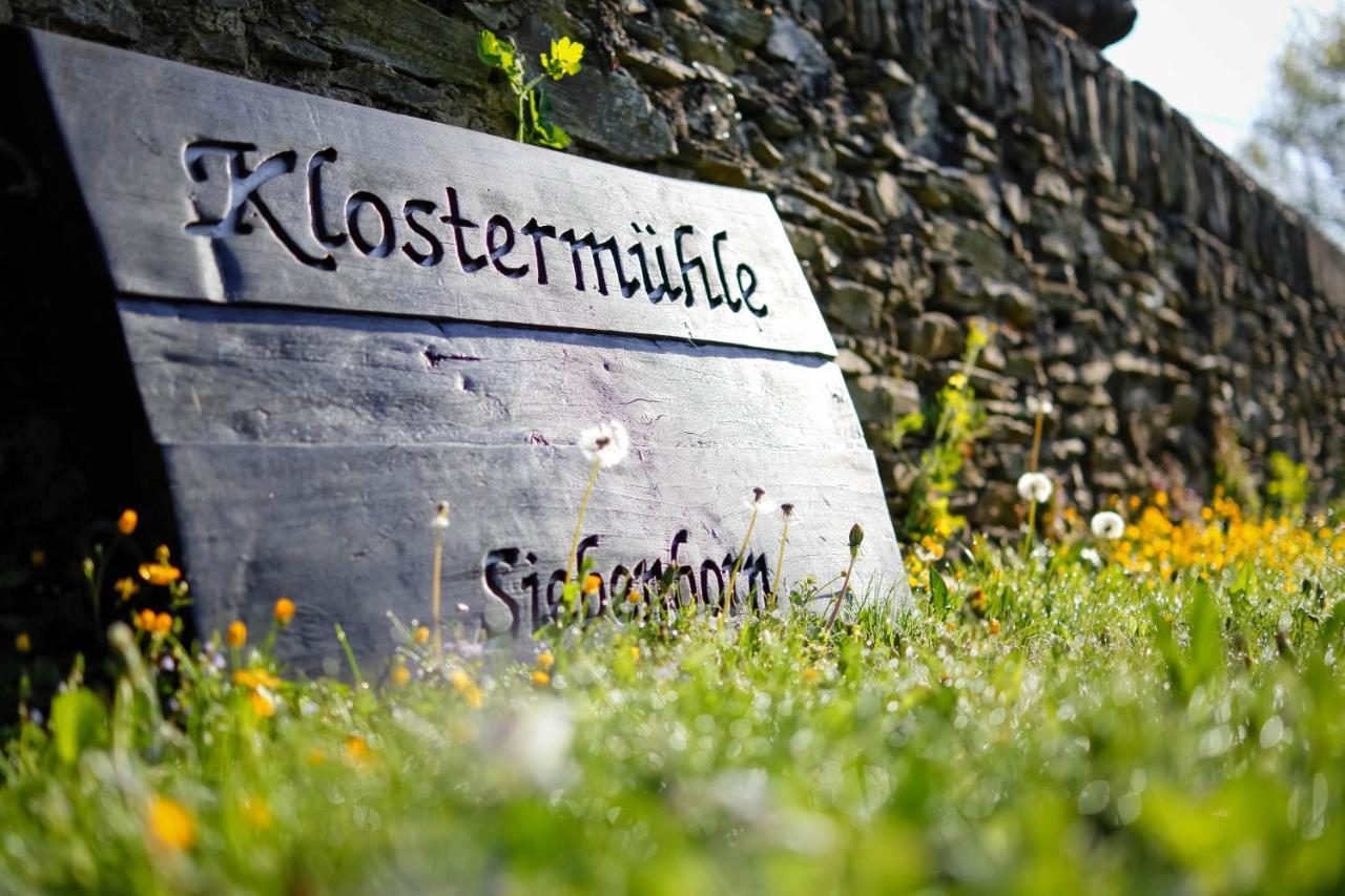 Hotel Klostermuehle Siebenborn Maring-Noviand Exterior foto