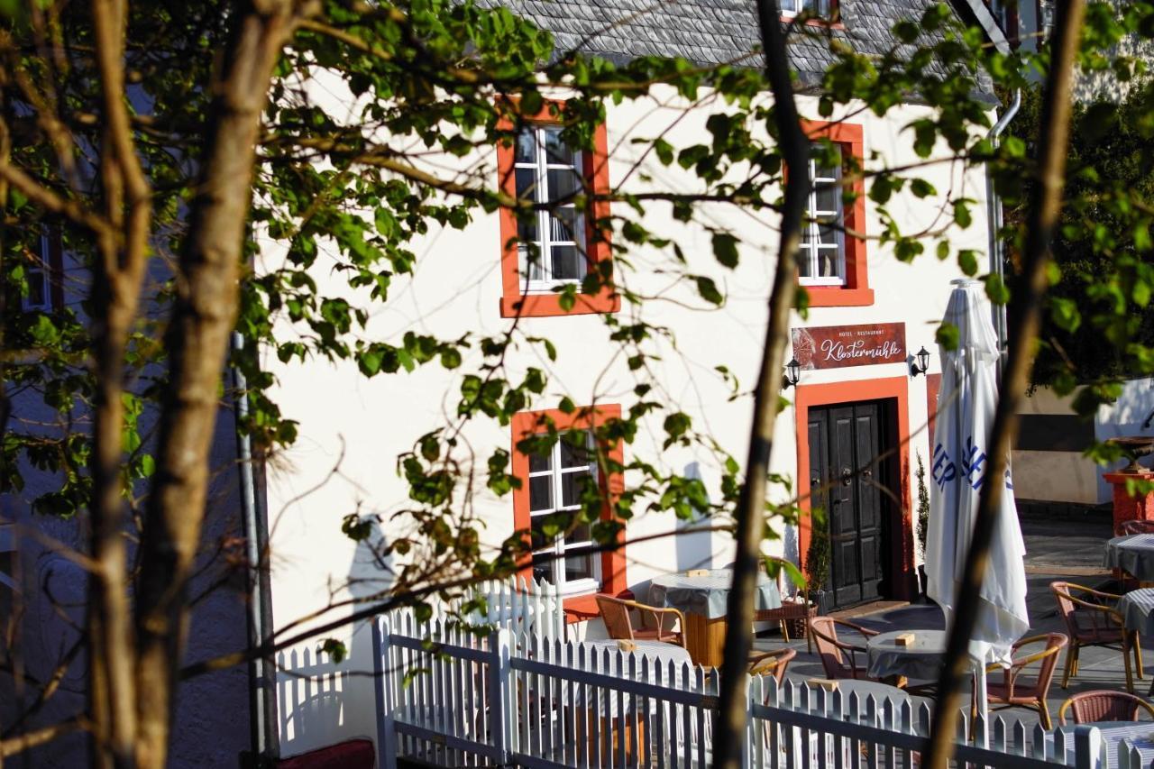 Hotel Klostermuehle Siebenborn Maring-Noviand Exterior foto